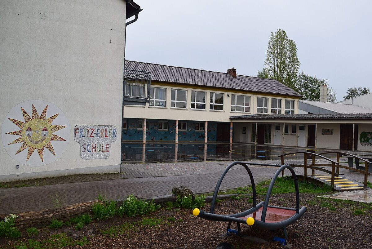 Ober-Woellstadt -Fritz-Erler-Schule